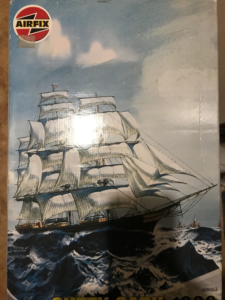 Модель парусного корябля AIRFIX Cutty Sark 1:130