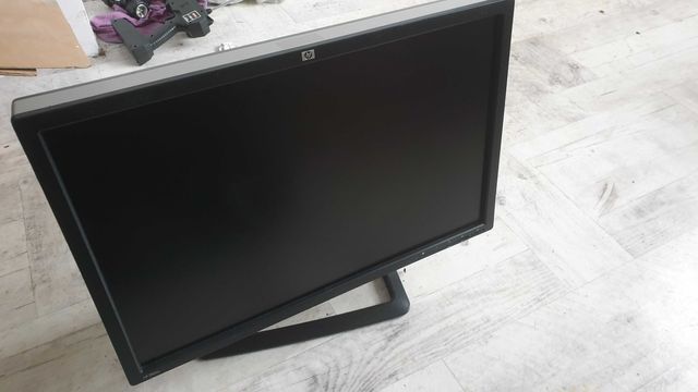 Monitor HP ZR24W proporcje 16:10, 1920x1200