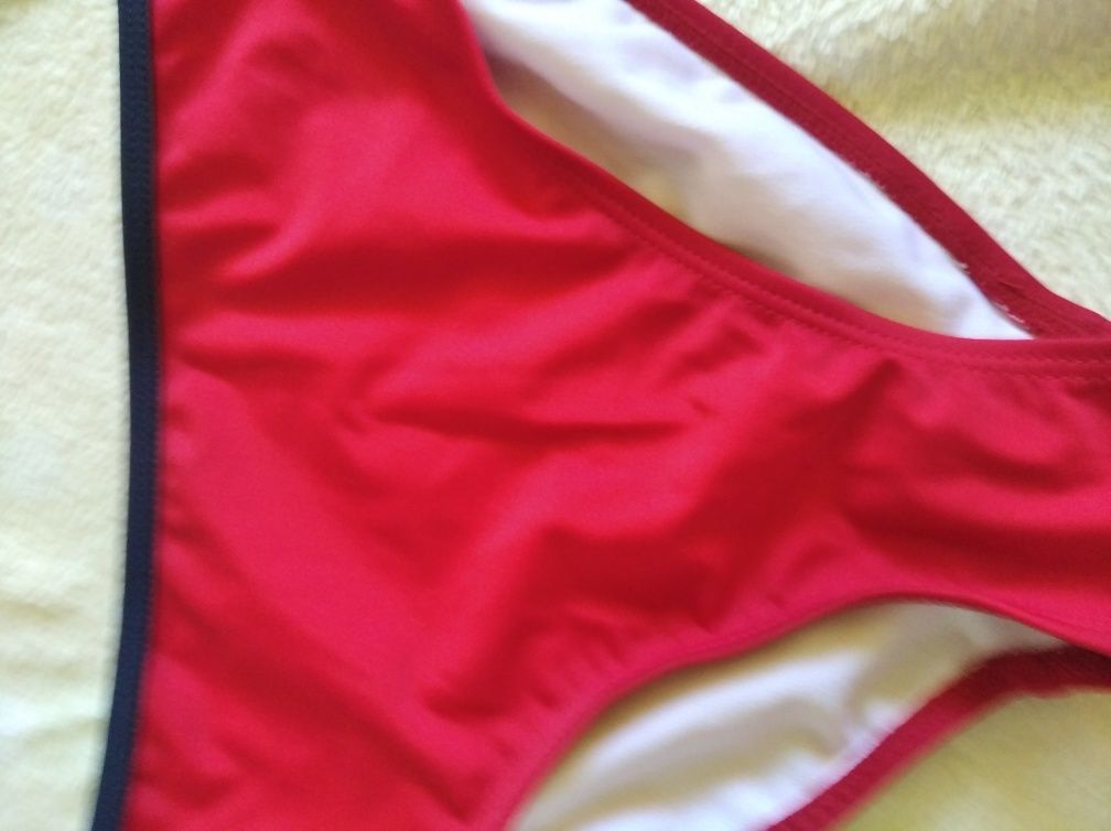 Strój kąpielowy majtki od bikiniNOWE Fila na 14 lat czerwone lub XS, S