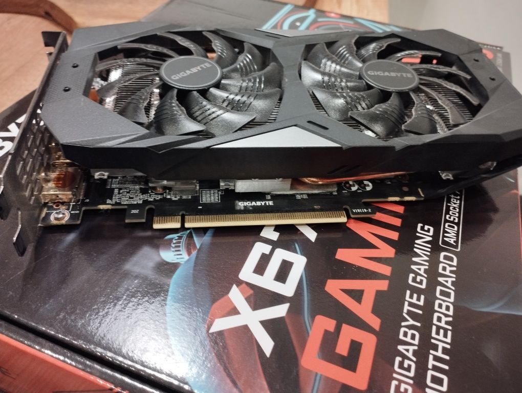 Karta graficzna Gigabyte Geforce GTX 1660 Super