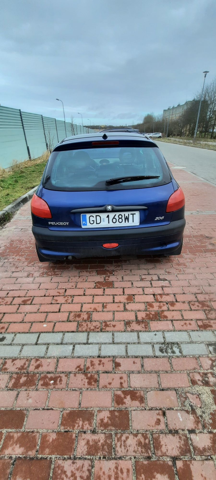 Peugeot 206  / 1,6  / 2002