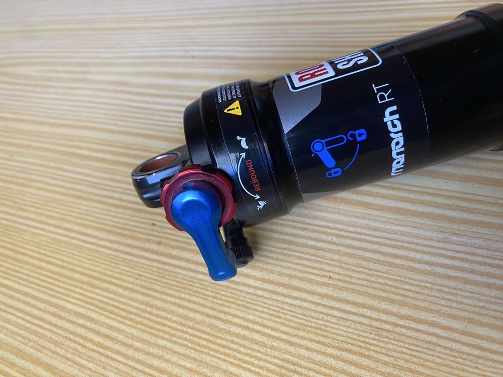 RockShox Amortecedor Monarch RL Tune-MidReb/MidComp C2