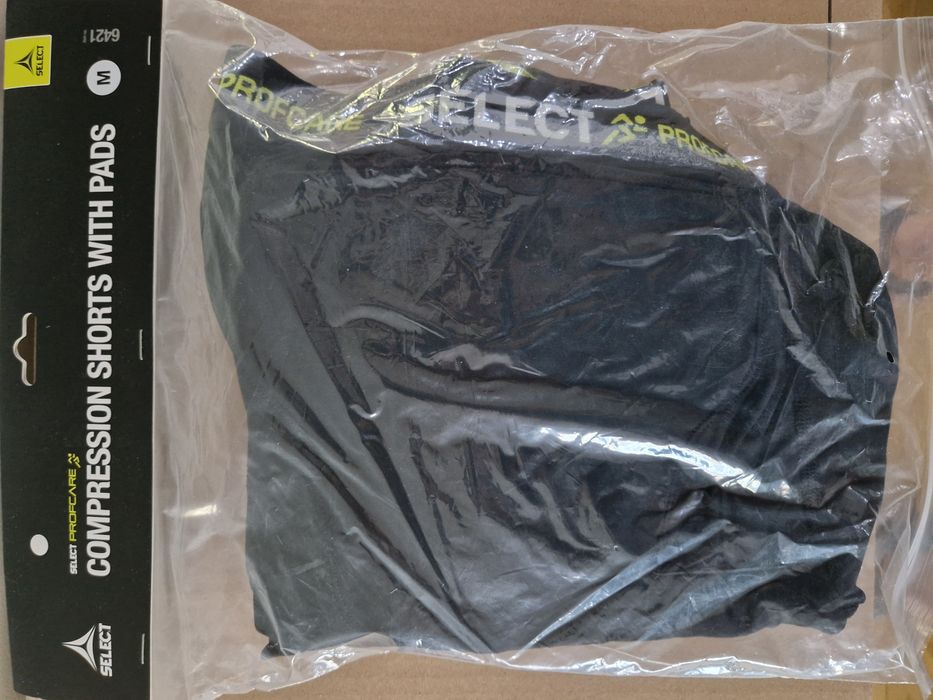 Spodenki kompresyjne z ochraniaczami Select compression shorts pads