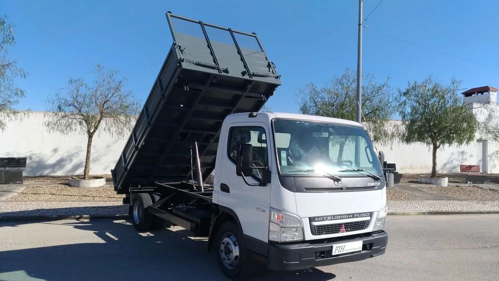 Mitsubishi Canter Fuso 7C15 basculante
