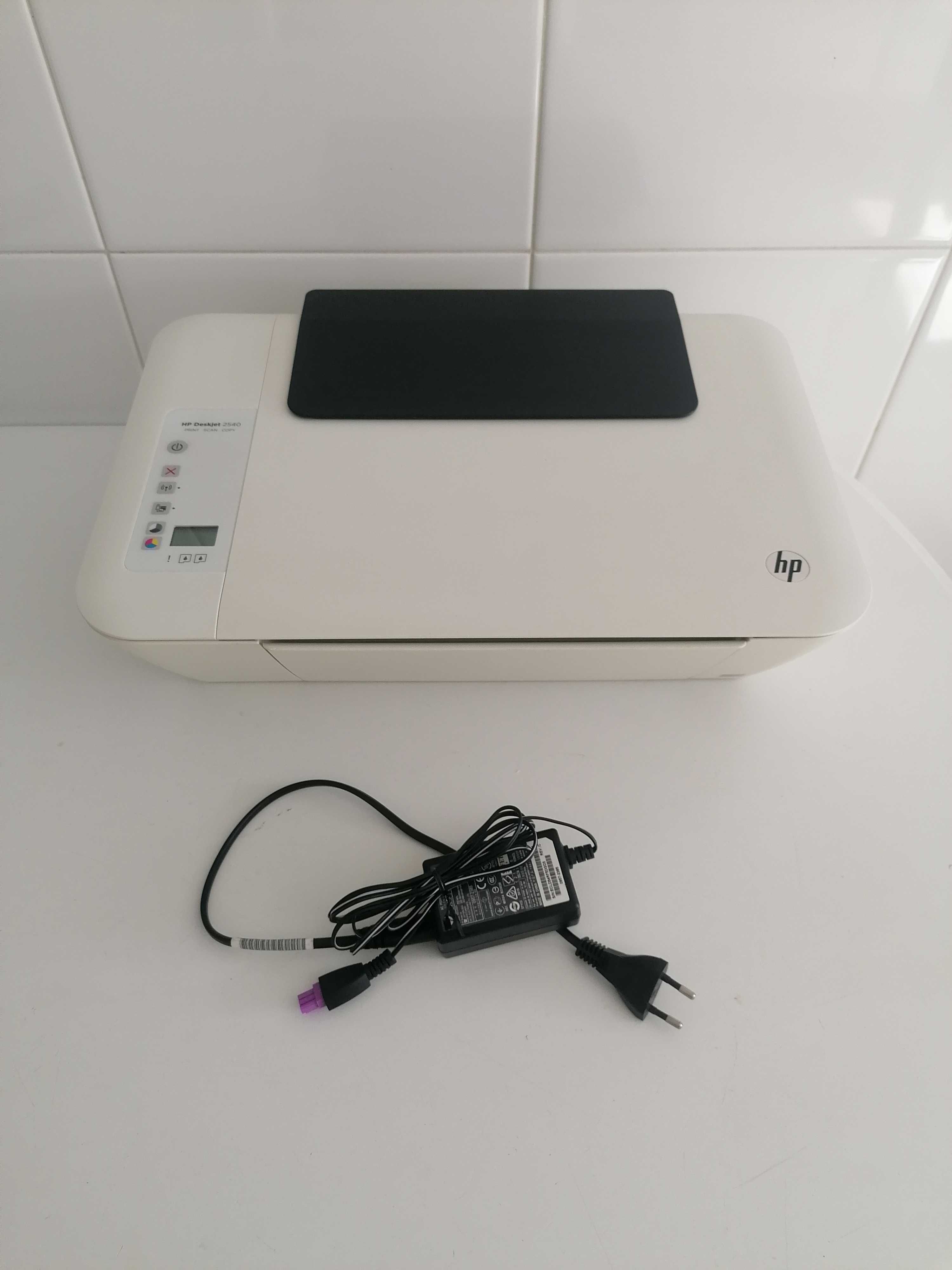 Impressora Scanner Fotocopiadora HP Deskjet 2540 com Cabos