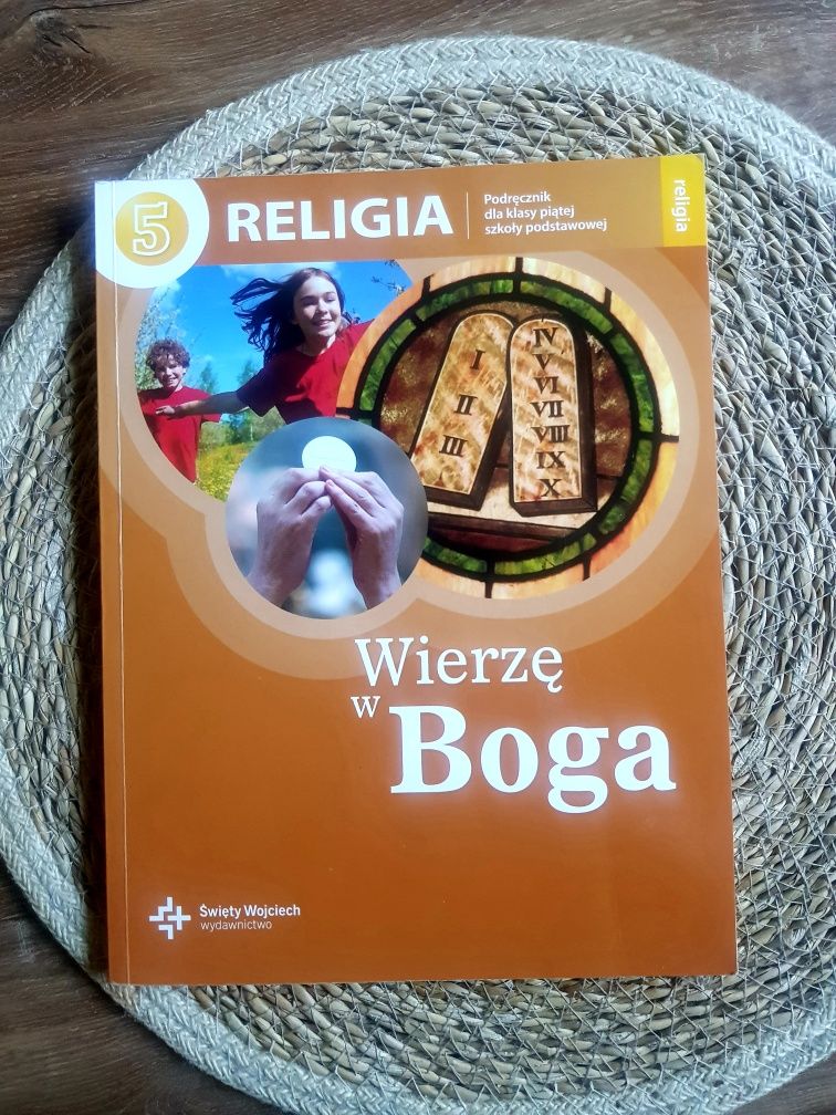 Podręcznik do religii klasa 5, Wierzę w Boga