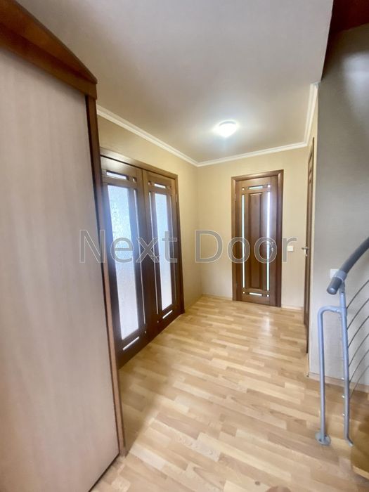 Продаж будинку в Копачів, 5 кімнат, 200 м², 20 соток.