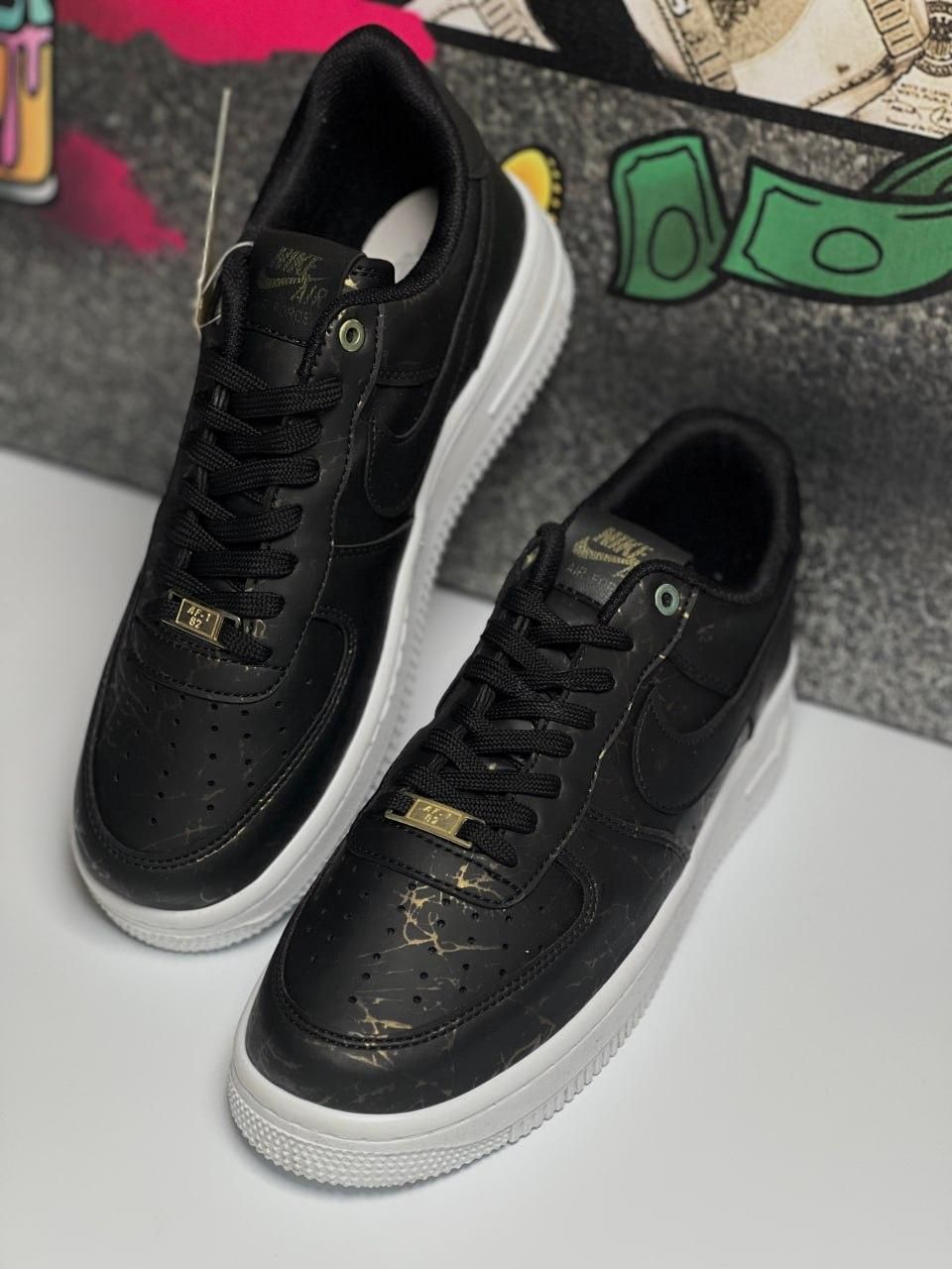 Кроссовки Nike Air Force 1 Black/White Paint Gold