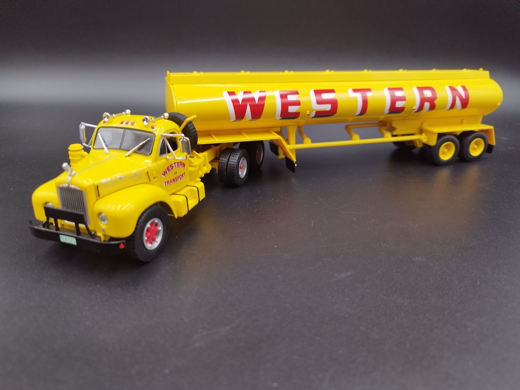 1:43 Altaya 1958 MACK B 61T Model nowy