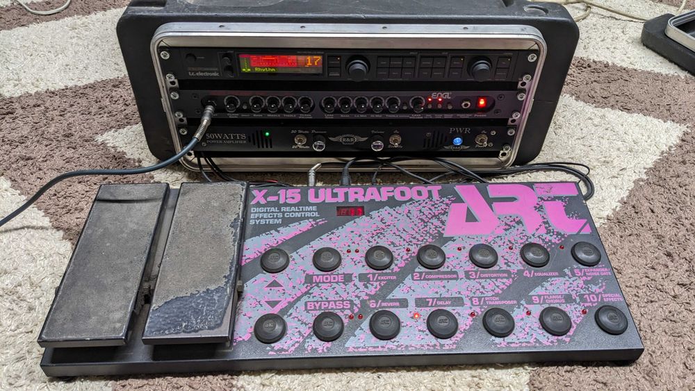 Рековий кейс SKB 4 unit