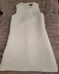 Piękna Biała sukienka