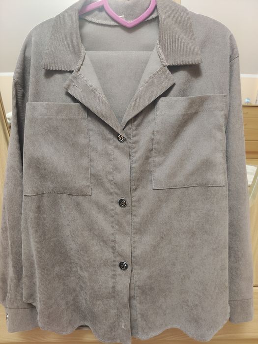 Костюм жіночий - штани і сорочка