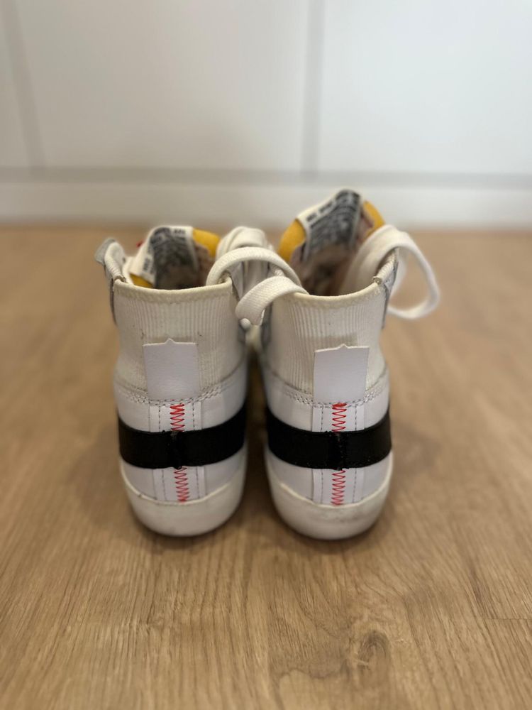Nike n40 usadas 3 vezes