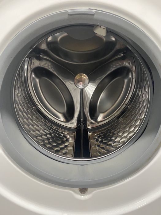 Пральна машина Miele w1