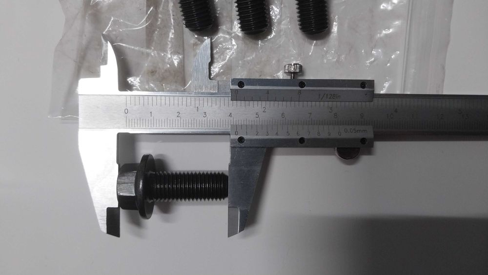 Parafusos M12x30mm (x4) passo fino (1.25mm)