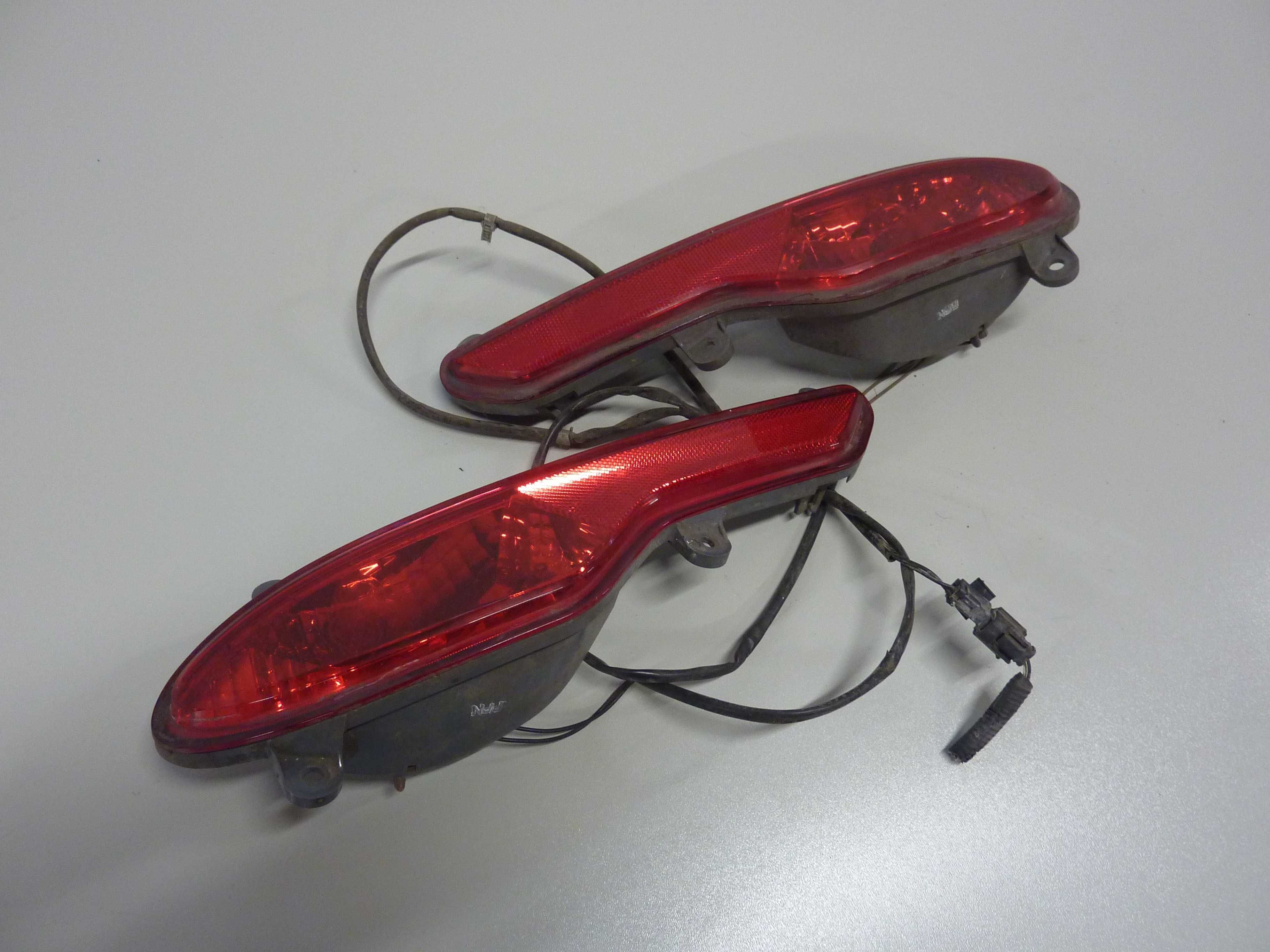 KIA CEED I 1 lift HB 09-11r lampa lampka zderzaka TYŁ lewa prawa oryg