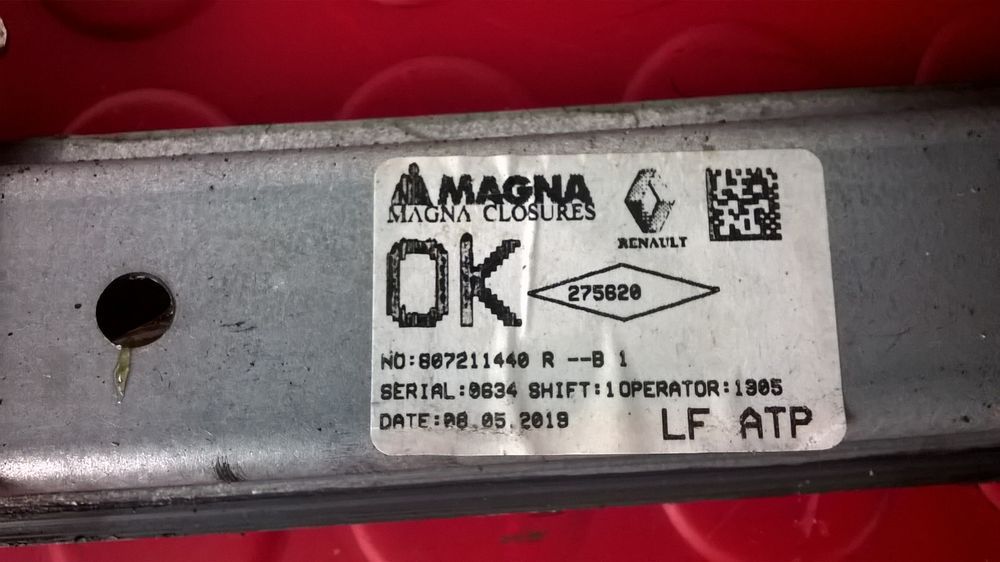 Motor Elevador Frente Esquerdo [Dacia Sandero II]