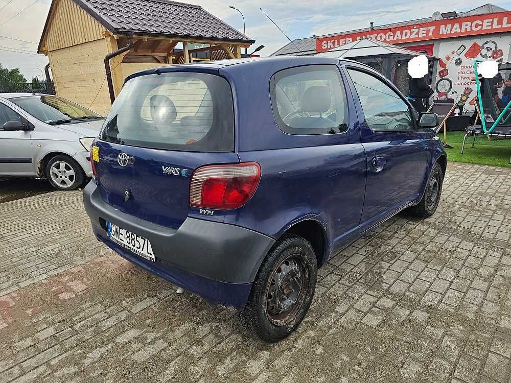 Toyota Yaris 2001r. 1.0 benzyna 68KM/Małe miejskie autko/Opł. Aktualne