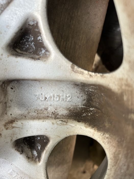 Диски легко-сплавні r15mersedes