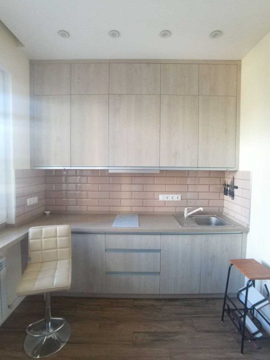 Оренда 1-К квартири біля метро