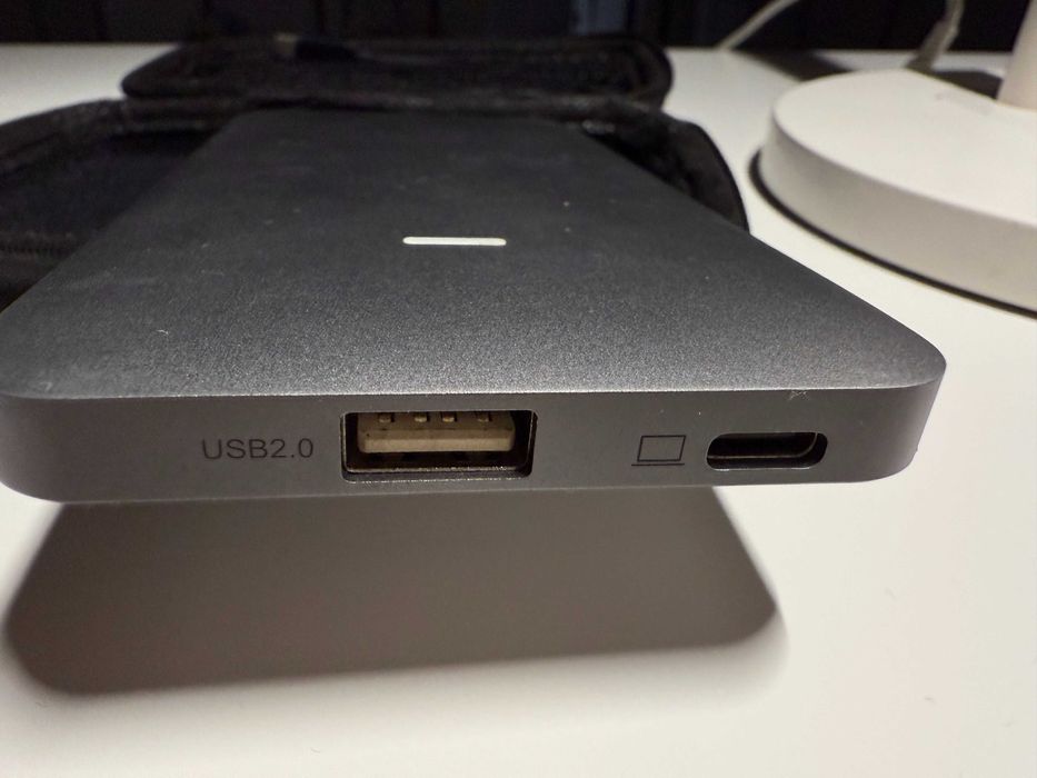 Hagibis-Docking Station C/ possiblidade de fazer de disco externo SSD