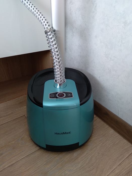 Недорого потужний відпарювач HausMark.