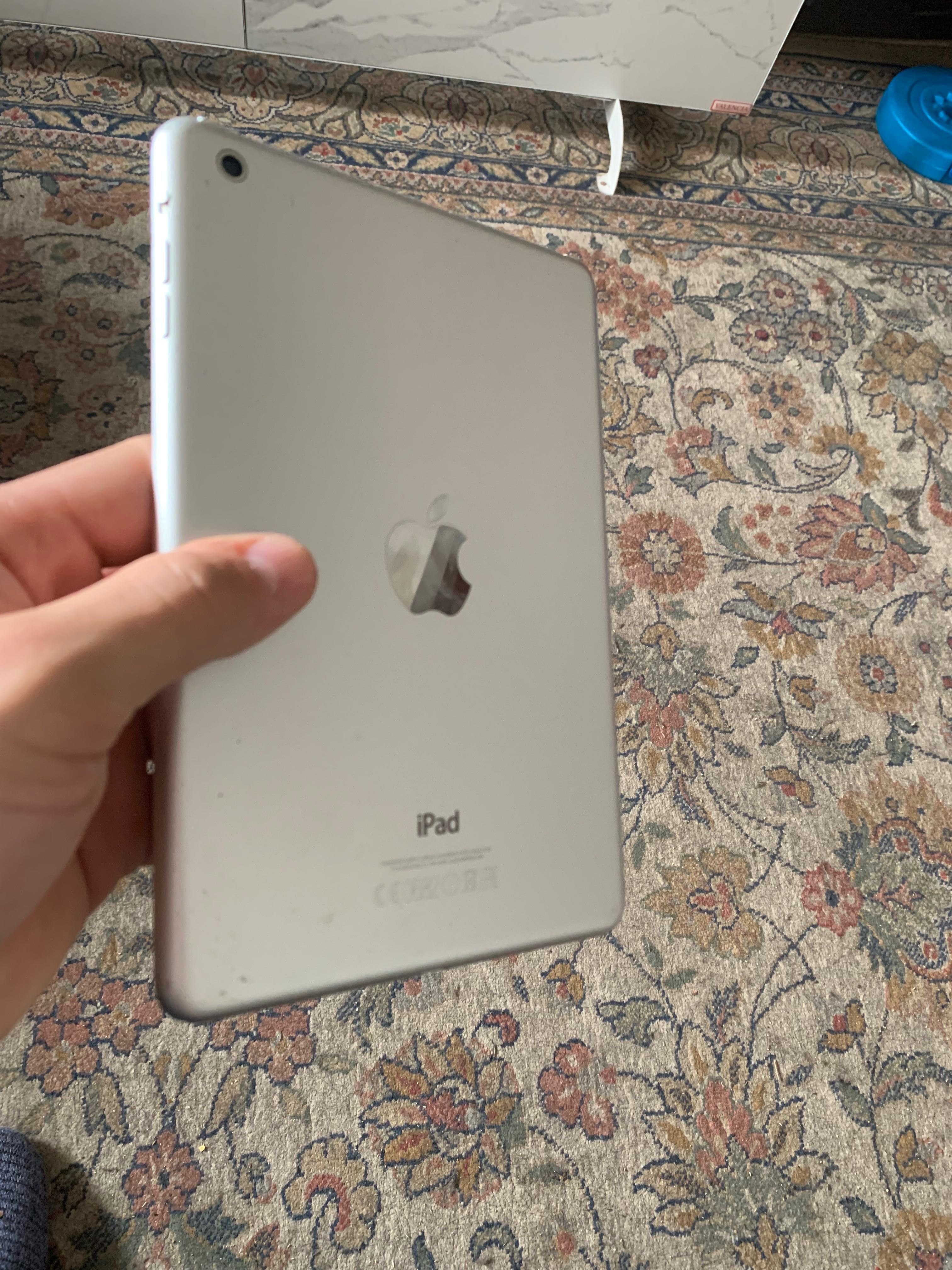 iPad mini без коробки!