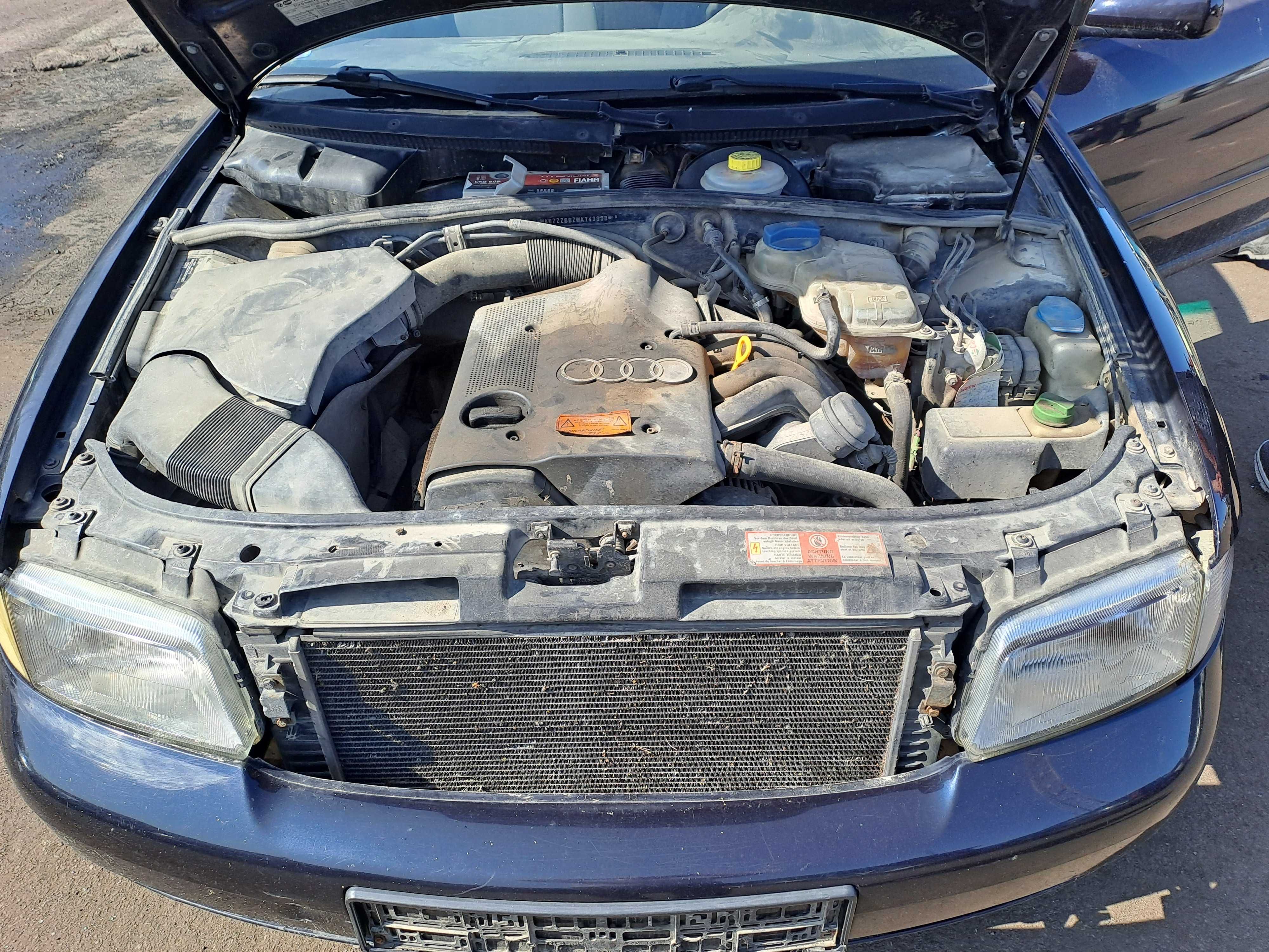 Audi a4b5, 1998r, 1.6 - na części.