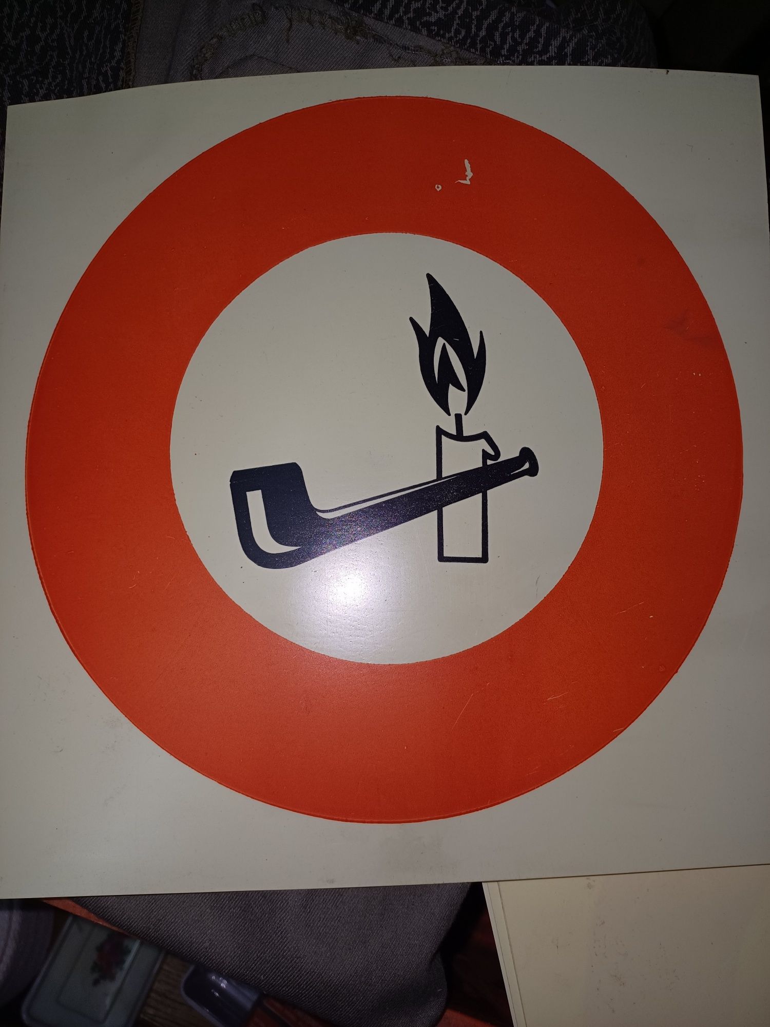 Tablica BHP "zakaz palenia tytoniu i otwartego ognia", PRL