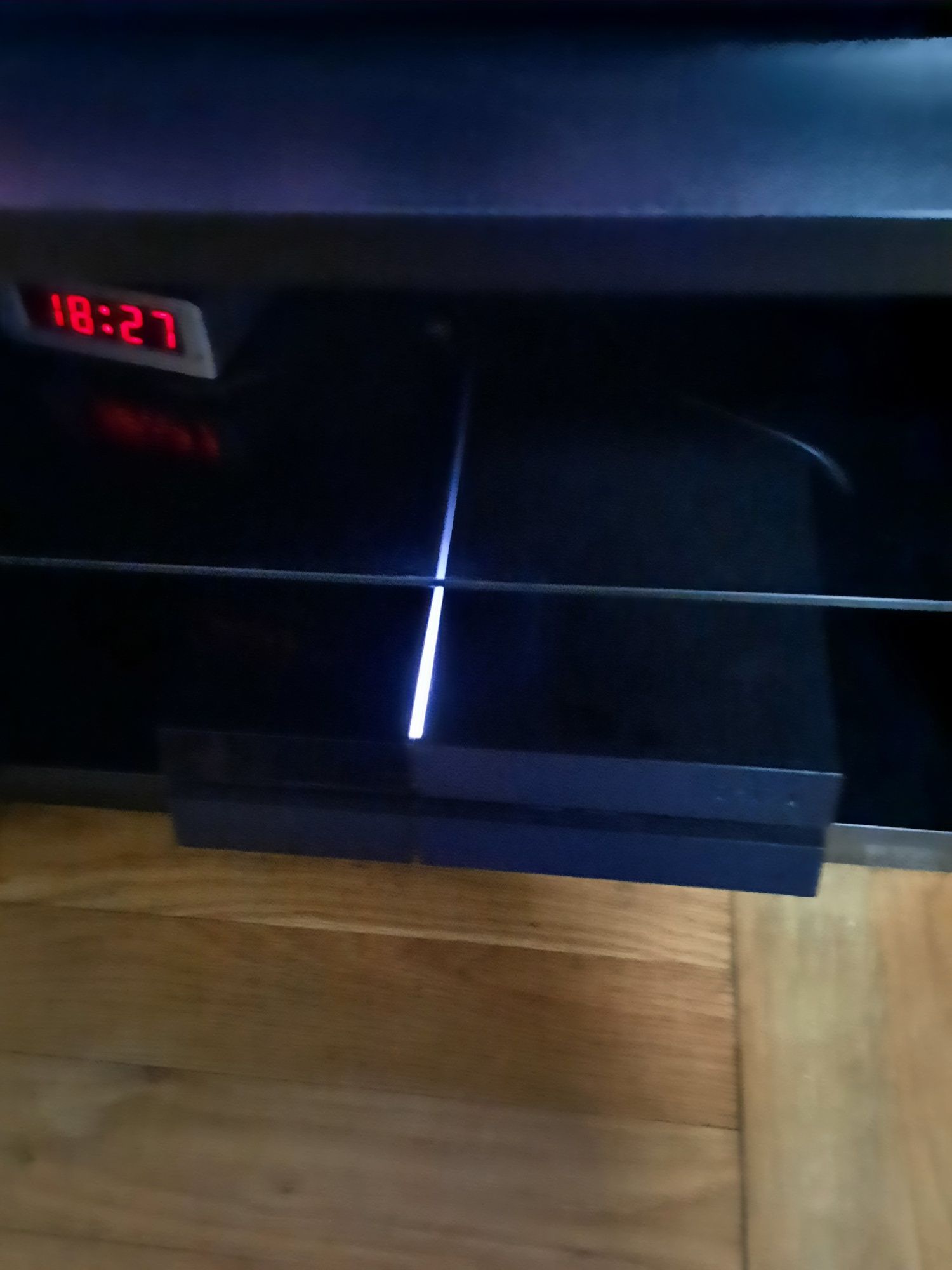 PlayStation 4 i 2 pady