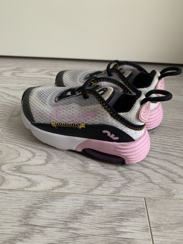 Buciki Nike airmax rozmiar 22