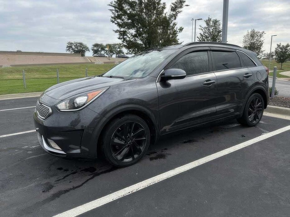 Kia Niro S Touring      2019