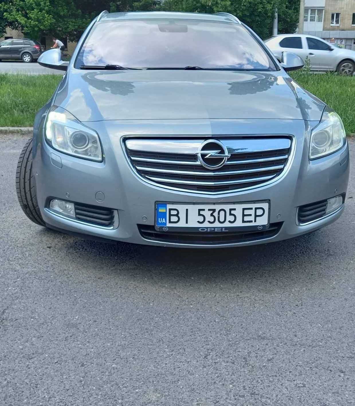 OPEL Insignia Cosmo