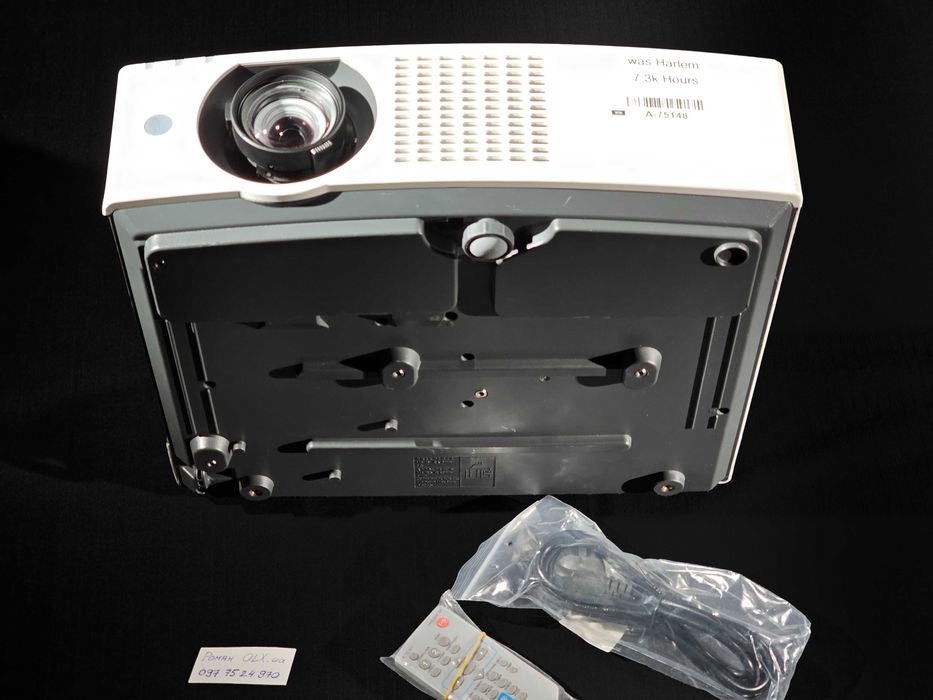 Лазерний проектор Panasonic PT-VMZ40 3LCD WUXGA 1920x1200, ANSI 4500lm