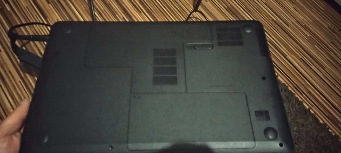 Laptop HP prawie jak nowy
