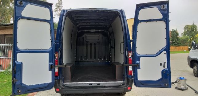 Zabudowa paki furgon, zabudowa busa -Renault Master/Opel Movano