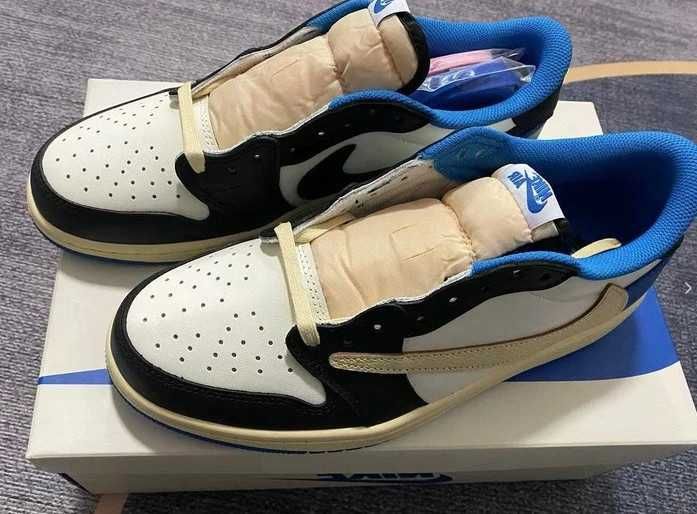 Jordan 1 Retro Low OG SP Fragment x Travis Scott R.43