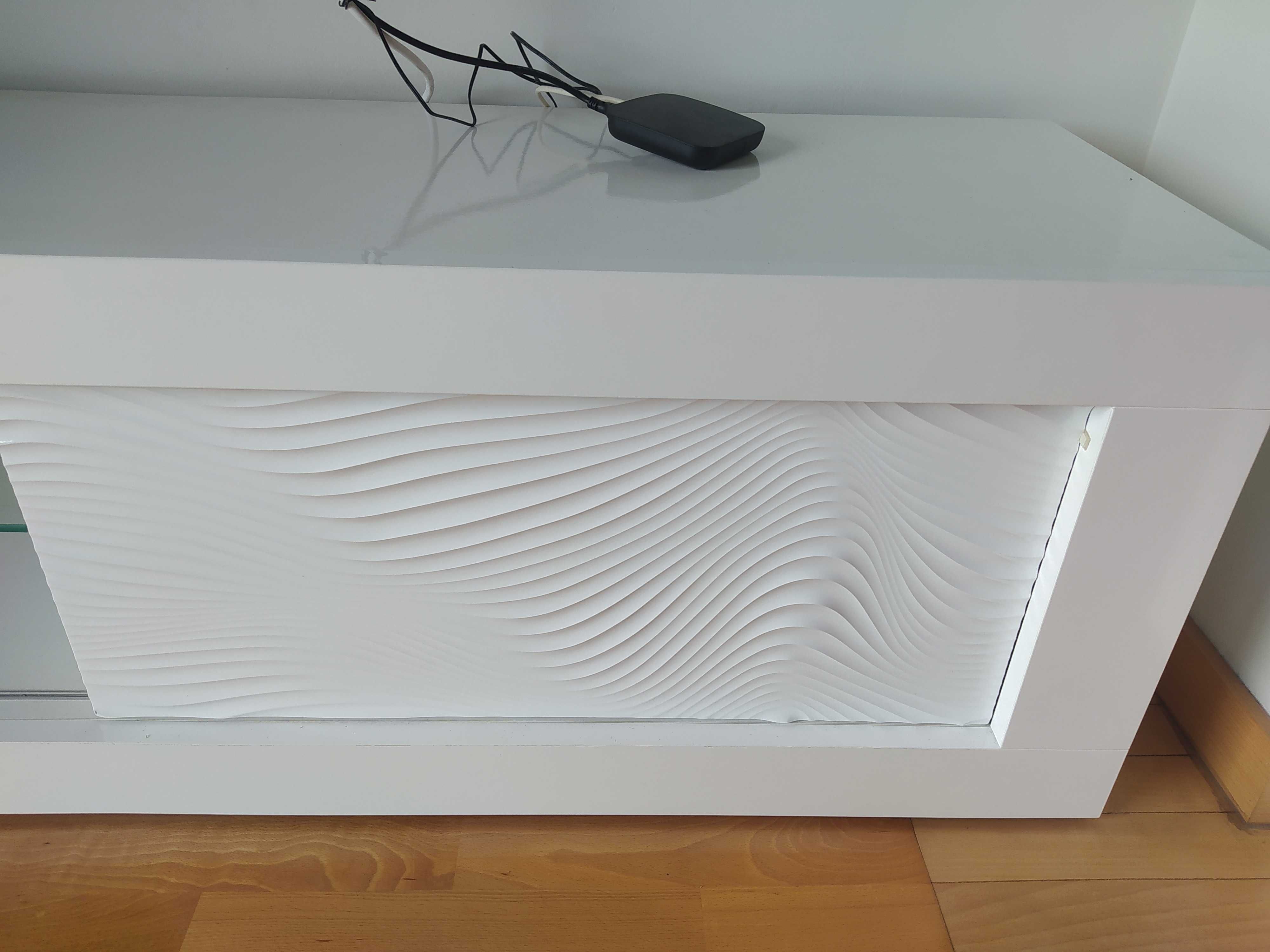 Móvel TV de sala com luzes LED
