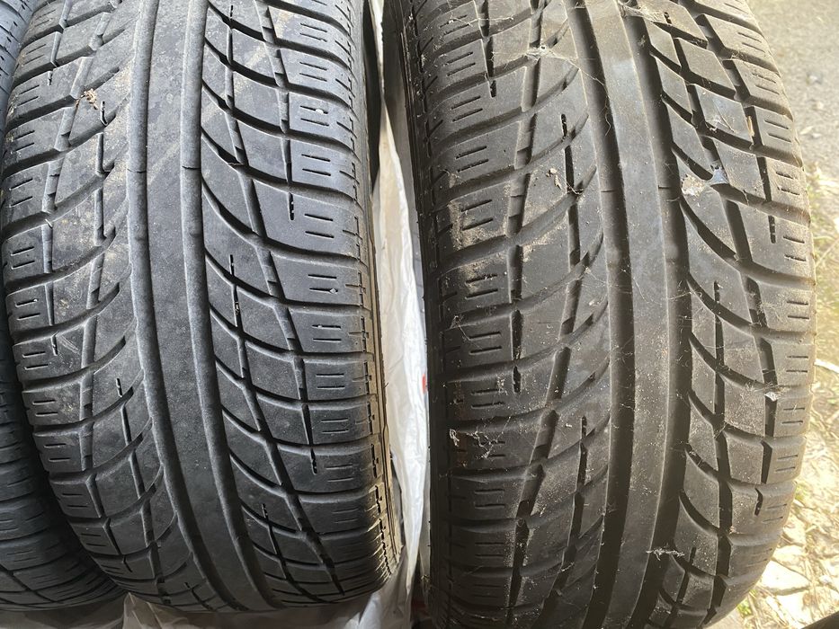 Літні шини гума Pirelli Cinturato P7 205/40 ZR17