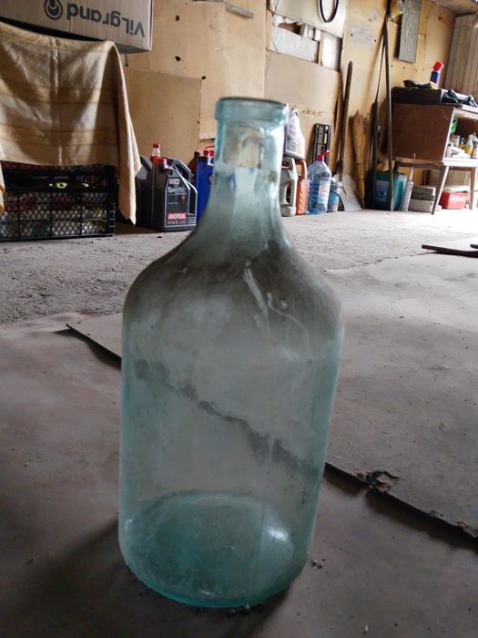 Продам бутыль 3лт