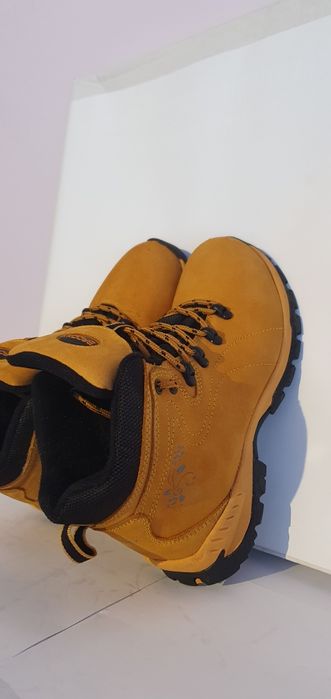 Trapery nowe Badoxx modny kolor Camel rozmiar 38