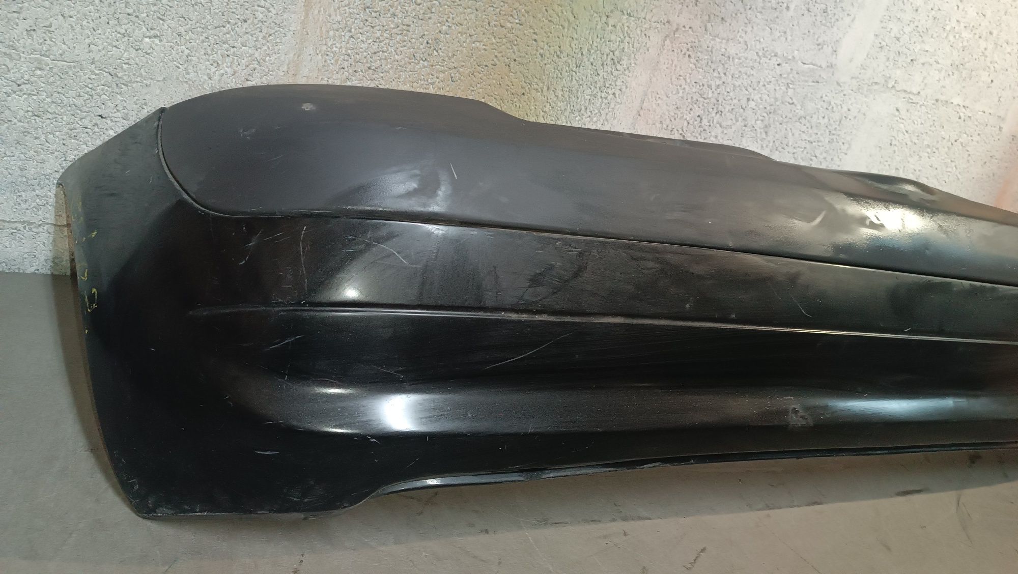 Vendo parachoque de trás Renault Clio 2 ano 1998/2004