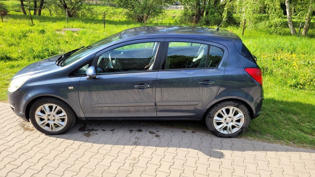 Opel Corsa D 1.3 CDTi OC na rok