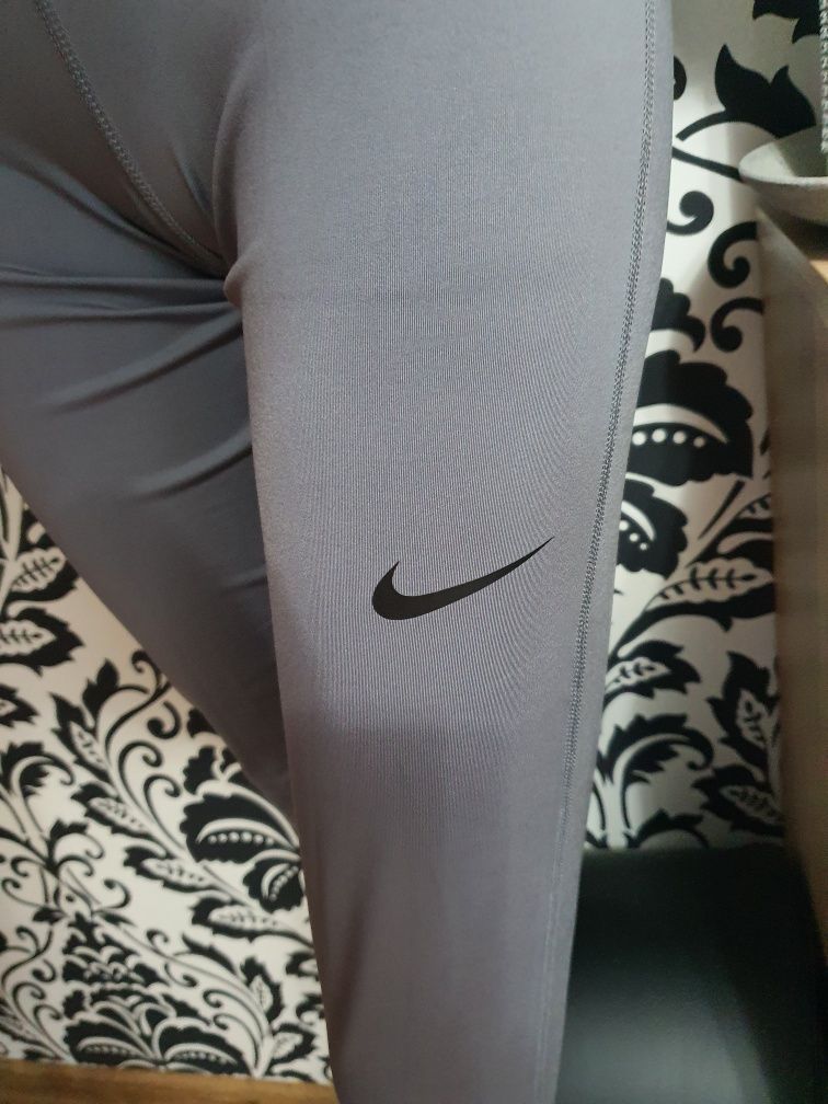 Legginsy nike pro M