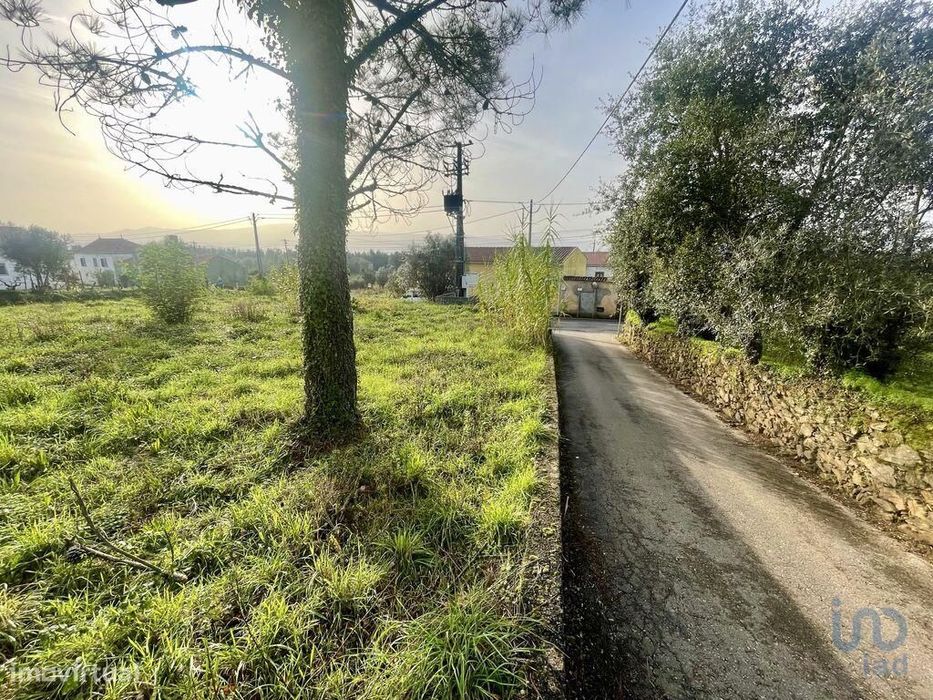 Terreno em Arrifana de 270,00 m2