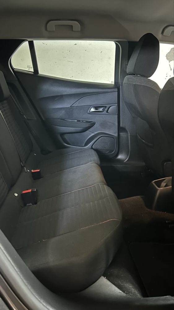 Peugeot 2008 1.2 PureTech Active (2021)