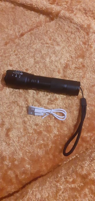 Ліхтар фонарік карманний.