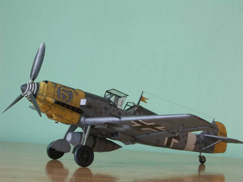 Model kartonowy Me-109