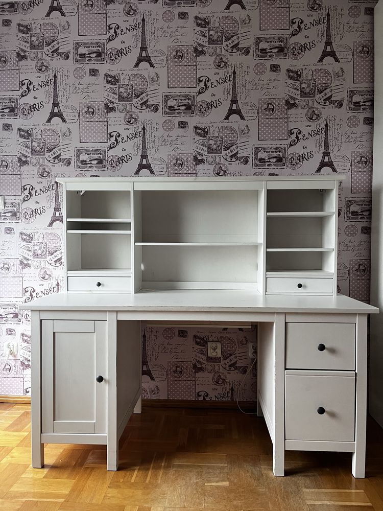 Białe Biurko Hemnes Ikea