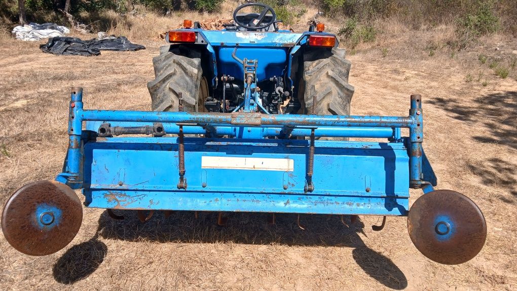Trator iseki 40 cv